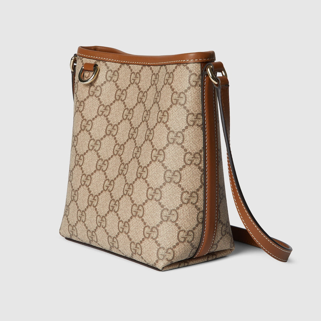 GG Emblem nano bucket bag