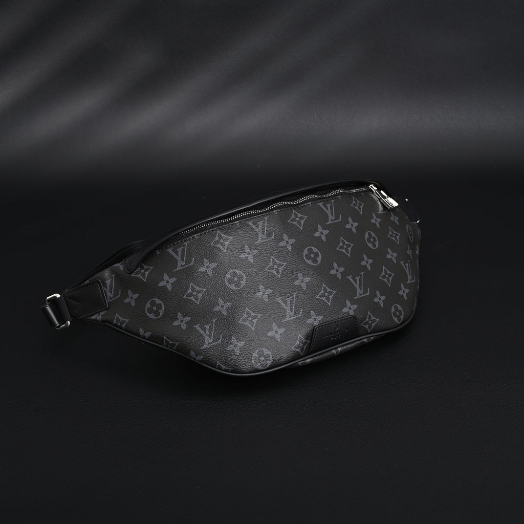Louis Vuitton Discovery Bumbag – Monogram Eclipse